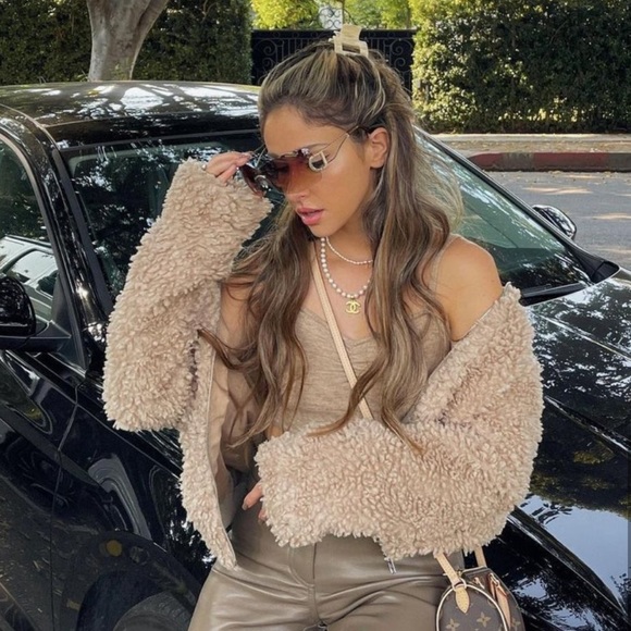 Endless Rose Sherpa Zip Up Jacket - Picture 4 of 8